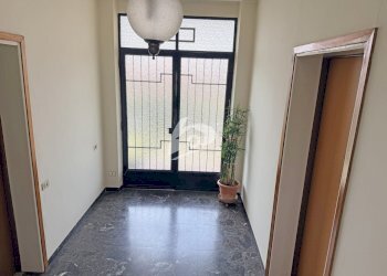 ingresso condominiale - Appartamento Via Vararo 18, Cittiglio - foto 20