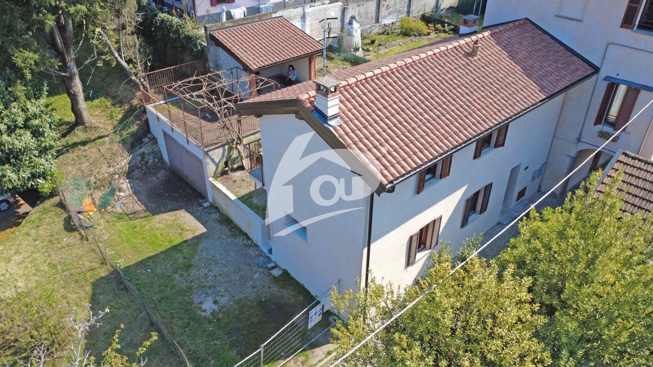 facciata su via alla Pergola - Portion of a house Via della Pergola 6, Laveno-Mombello - photo 2