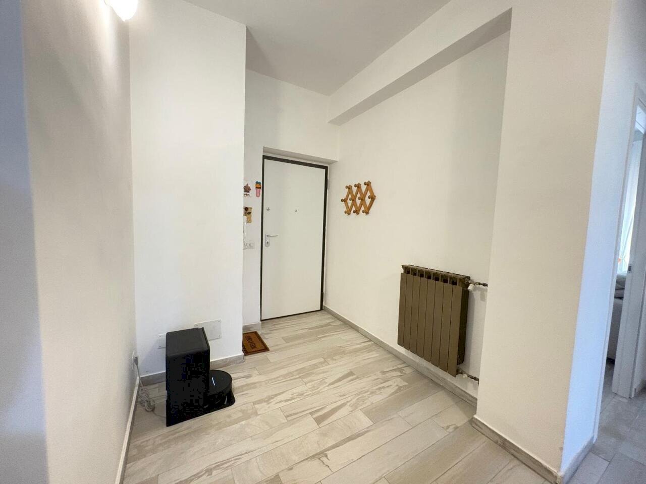 3 - Three-room apartment Via Rosolino Pilo 39, Guidonia Montecelio - photo 3
