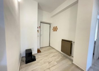 3 - Three-room apartment Via Rosolino Pilo 39, Guidonia Montecelio - photo 3