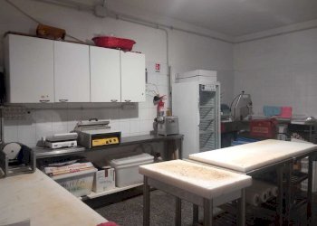 WhatsApp Image 2026-08-06 at 11.03.16 - Locale Commerciale Via Cesare Augusto 24, Tivoli - foto 6