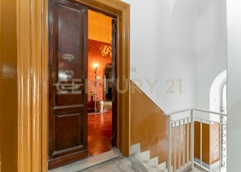 Via ALOI 11 (11) - Apartment Via Aloi 11, Catania - photo 11