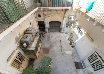 Via ALOI 11 (19) - Apartment Via Aloi 11, Catania - photo 19