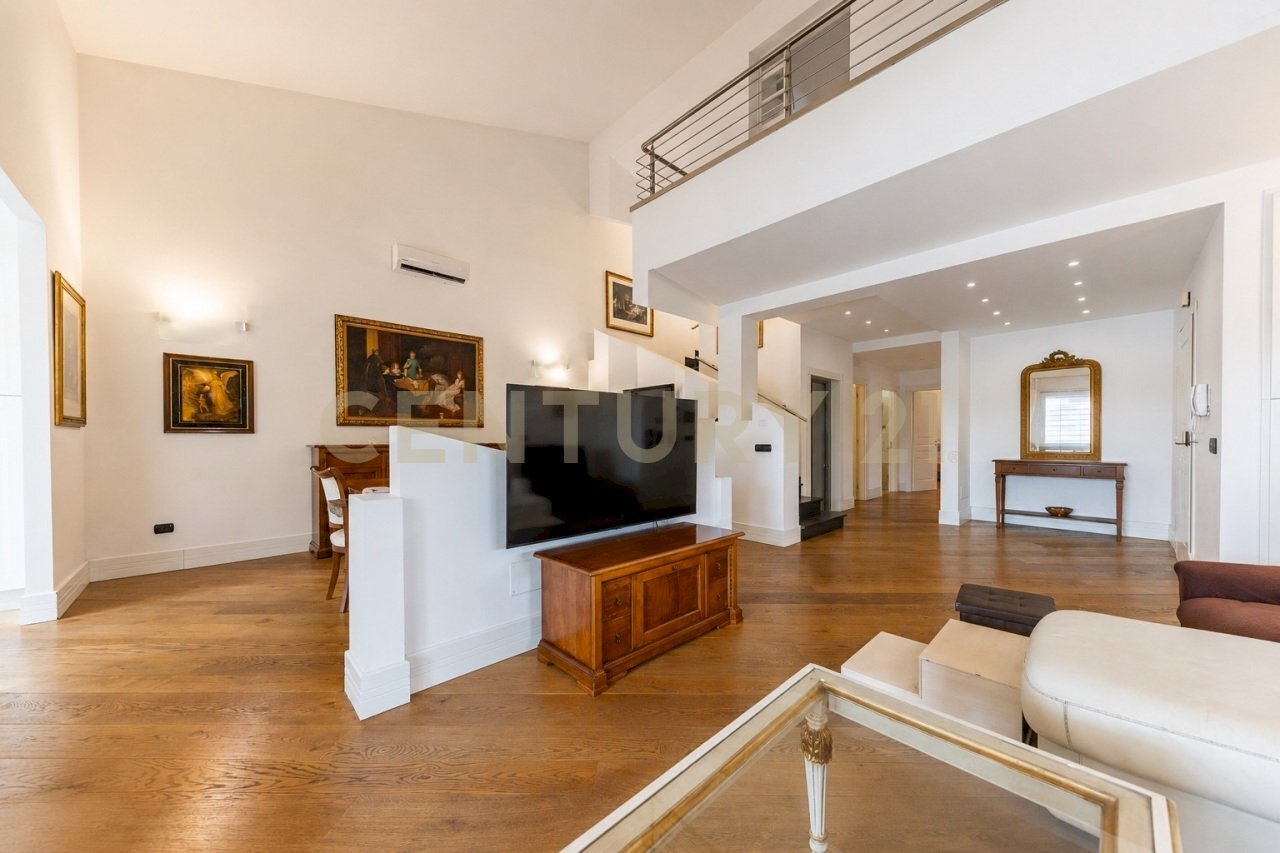 PRIMA FOTO zona living... - Villa Via Caporetto 23, Anzio - foto 1