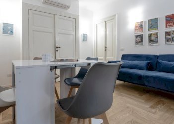 Two-room apartment Via Pontaccio, Milano - photo 2