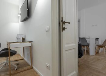 Two-room apartment Via Pontaccio, Milano - photo 13