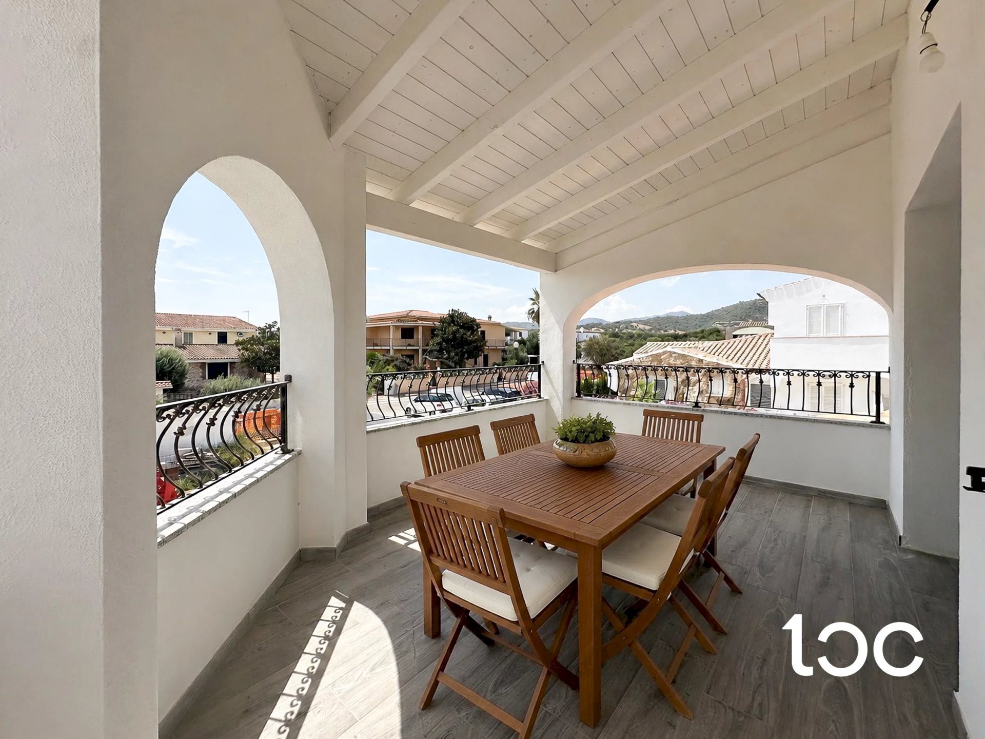 Three-room apartment Budoni - photo 1