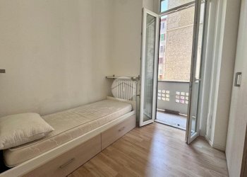 Three-room apartment Via Mac Mahon, Milano - photo 2