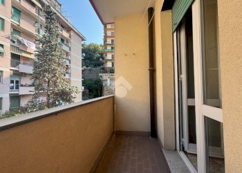 Four-room apartment Via Ammarengo, Genova (neighborhood Quezzi) - photo 1