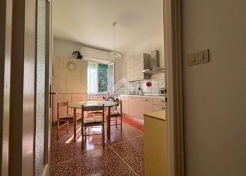 Four-room apartment Via Ammarengo, Genova (neighborhood Quezzi) - photo 8