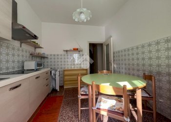 Four-room apartment Via Ammarengo, Genova (neighborhood Quezzi) - photo 9