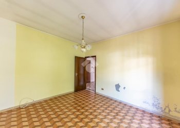 Portion of a house Via Marche, Lainate - photo 27