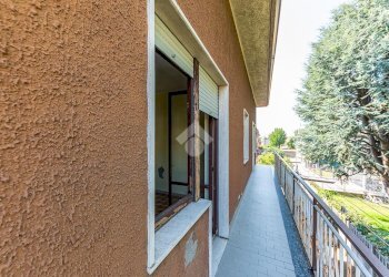 Portion of a house Via Marche, Lainate - photo 29