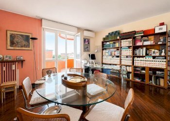 Three-room apartment Via wolfgang amadeus mozart, Bollate - photo 5
