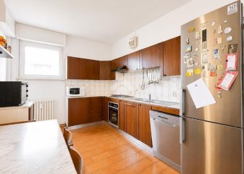Three-room apartment Via wolfgang amadeus mozart, Bollate - photo 11