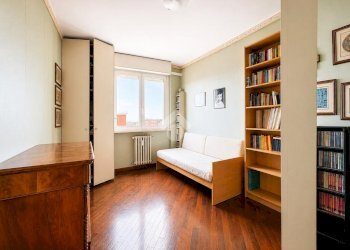 Three-room apartment Via wolfgang amadeus mozart, Bollate - photo 15
