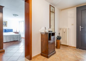 Portion of a house Via XXV Aprile, Riva del Po - photo 46