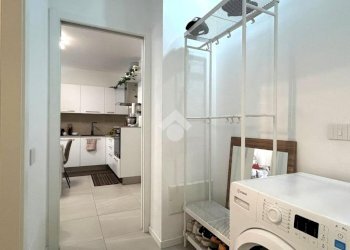 Two-room apartment Via S. Pietro, Solaro - photo 12