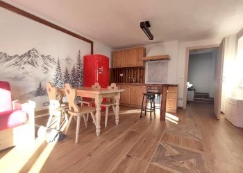 Three-room apartment Hameau de la Collère, 14, Etroubles - photo 1