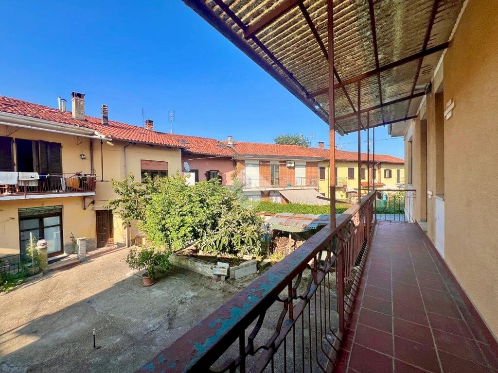 Two-room apartment Via giuseppe garibaldi, Buttigliera d'Asti - photo 2