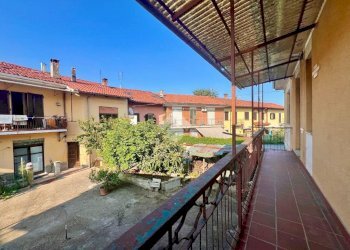 Two-room apartment Via giuseppe garibaldi, Buttigliera d'Asti - photo 2