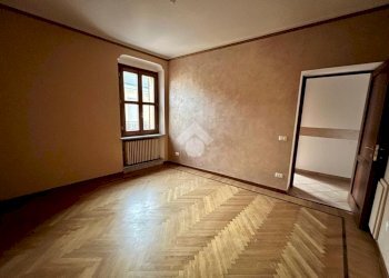 Three-room apartment Via Roma, Montechiaro d'Asti - photo 7