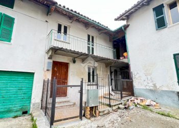 Casa semi indipendente Via IV Novembre, Piea - foto 1