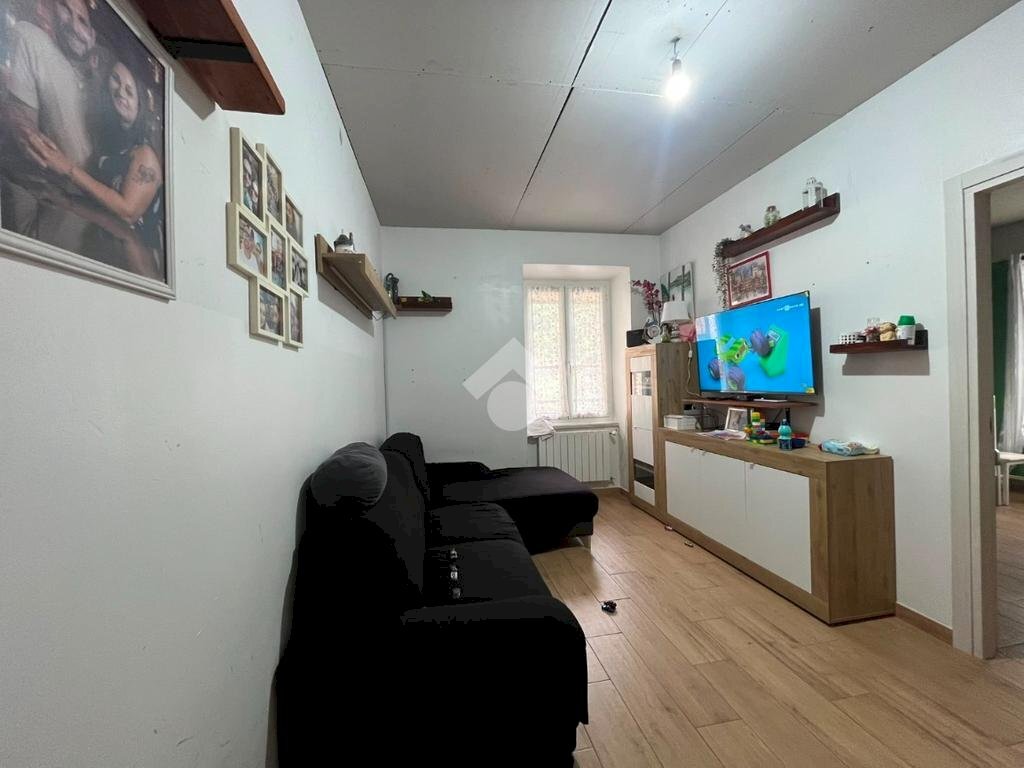 Four-room apartment Via Aldo Moro, Ne - photo 1