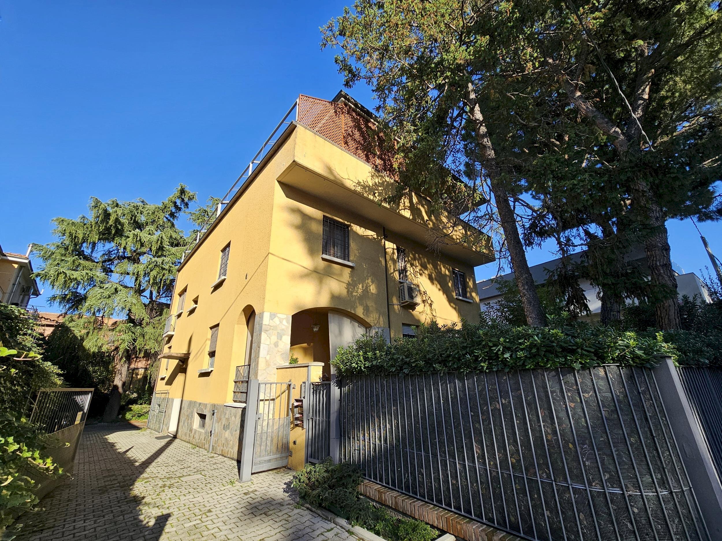 FACCIATA - Three-room apartment Via Emilia Levante, 158, Bologna (neighborhood Savena) - photo 1