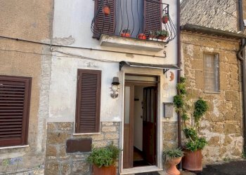 Bilocale Sorano - foto 1