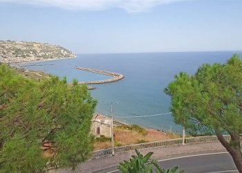 Trilocale Bordighera - foto 31