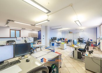 Capannone Carmagnola - foto 38