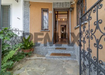Villa a Schiera Via Garibaldi, 96
Sala Biellese, Sala Biellese - foto 1