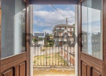 Two-room apartment Via Torino, 5
Roasio, Roasio - photo 14