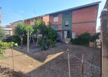 Foto 2 - Casa indipendente Roma
 
58, Montappone - foto 2