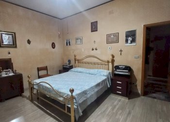 Foto 15 - Casa indipendente Roma
 
58, Montappone - foto 15