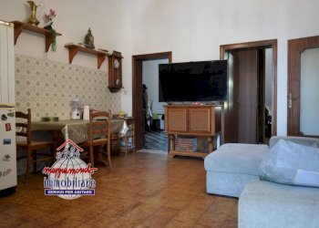 Foto 3 - Appartamento PIAZZA MERCATO
 
12, Castello d'Argile - foto 3