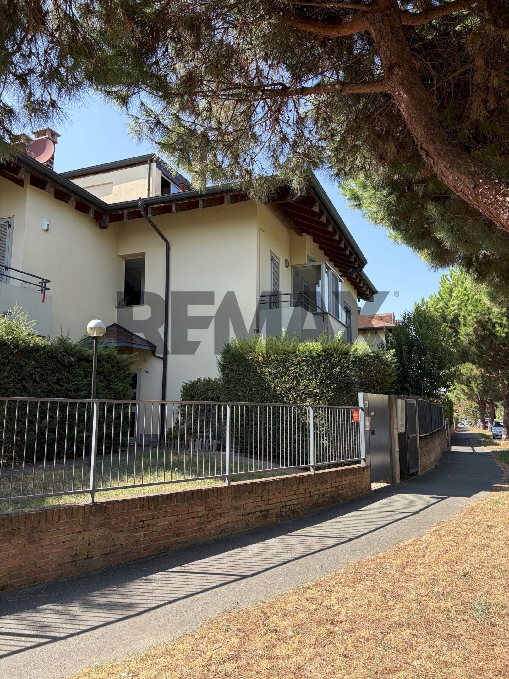 Casa all\'aperto - Trilocale Via Don G. Ravazzi
28, Cassinetta di Lugagnano - foto 2