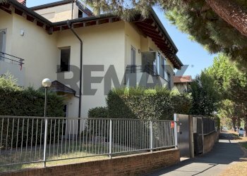 Casa all\'aperto - Trilocale Via Don G. Ravazzi
 
28, Cassinetta di Lugagnano - foto 2