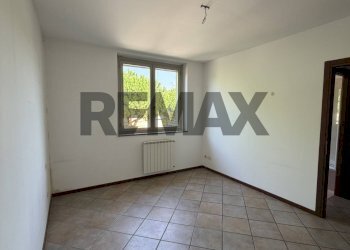 Stanza vuota - Trilocale Via Don G. Ravazzi
 
28, Cassinetta di Lugagnano - foto 9
