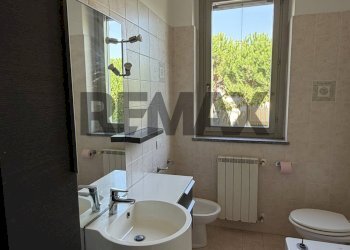 Bagno - Trilocale Via Don G. Ravazzi
 
28, Cassinetta di Lugagnano - foto 11