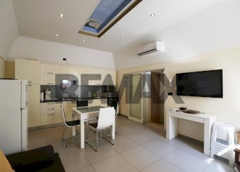 Sala da pranzo - Casa indipendente Via Pignataro
4, Gioia del Colle - foto 3