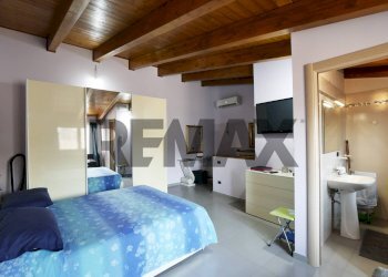 Camera / camera da letto - Casa indipendente Via Pignataro
4, Gioia del Colle - foto 9
