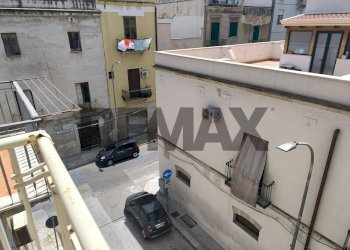 Edificio all\'aperto - Two-room apartment via Francesco de Santis
 
4, Trapani - photo 5