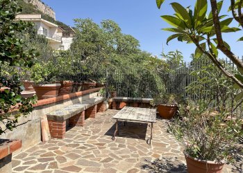 Terrazza - Villa Lungomare Cristoforo Colombo
 
846, Palermo - photo 17
