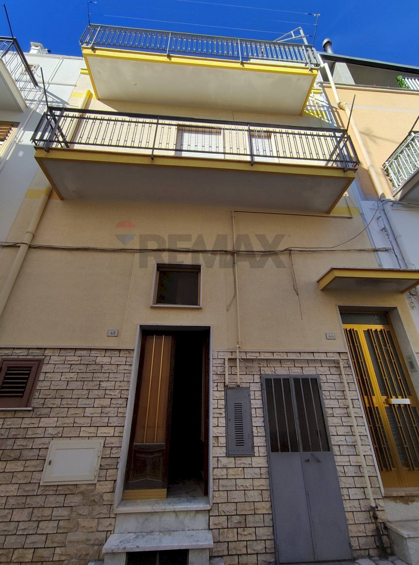 Edificio all\'aperto - Casa indipendente via pascale
 
46, Ginosa - foto 1