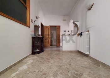 Stanza vuota - Casa indipendente via pascale
 
46, Ginosa - foto 9