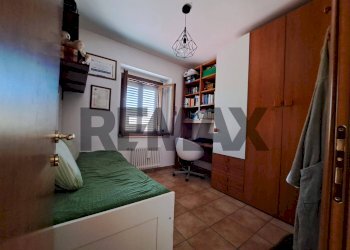 Camera / camera da letto - Villa a Schiera borgo picciano B
8, Matera - foto 30
