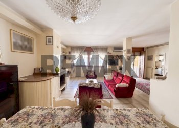Soggiorno - Appartamento via meridionale
 
4, Grassano - foto 6