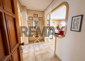 Hall / corridoio - Appartamento via meridionale
 
4, Grassano - foto 11